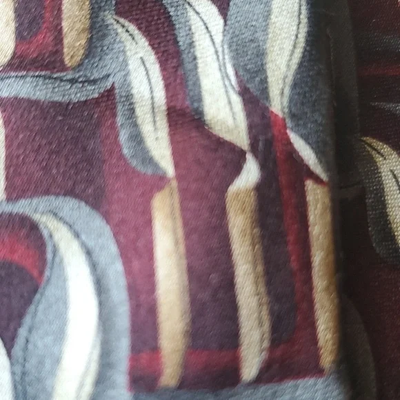 Beatles Birthday silk tie Apple Corp Llc. Maroon & Gray one size - Picture 6 of 8